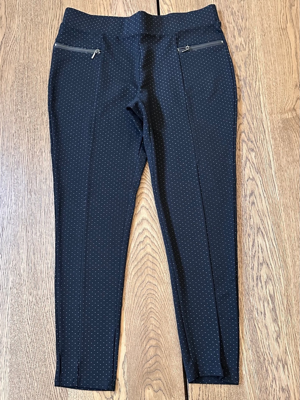 Classic Concepts Black Spotted Dress Legging/ Ankle Pants X-LARGE
